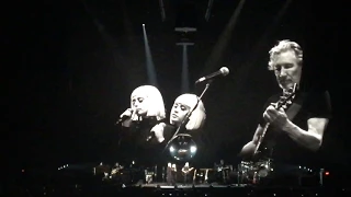 Roger Waters - Vera/ Bring the Boys Back Home/ Comfortably Numb live 2017