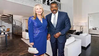 78-Year-Old Ghostbuster Actor Ernie Hudson: House Tour, Cars, and Net Worth in 2024