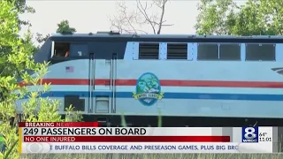 Amtrak train hits jeep in Wayne County