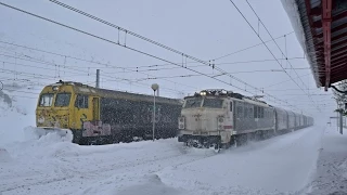 Trenes en Busdongo con mucha nieve 2015