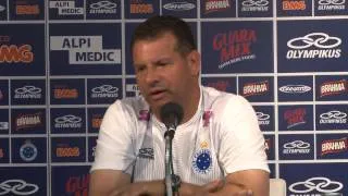 Entrevista coletiva com o técnico Celso Roth e o meia Montillo - 13/07/12