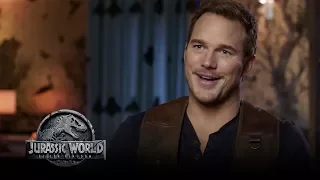 Jurassic World: Fallen Kingdom - Watch The Trailer Now! (Go Behind The Scenes) (HD)