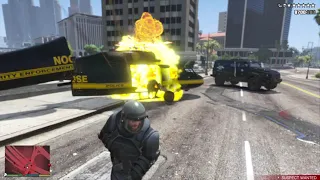 GTA 5 - Ballistic Juggernaut Armor Suit Minigun Rampage + Six Star Escape