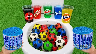 Football VS Coca Cola Zero, Pepsi, Fanta, Sprite, Yedigün, Fruko and Mentos in the toilet