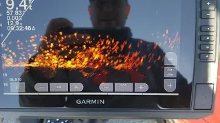 Livescope crappie fishing - too many fish for the screen!!!!