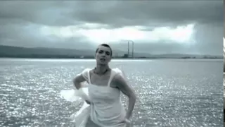 Sinead O'Connor - No Man's Woman