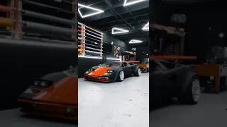 Lamborghini Countach with airlifting suspension | Lamborghini Countach status