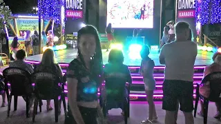 Анапа, вечерняя прогулка летом. Смотрим DANCE KARAOKE на Набережной Анапы (конец июля 2019 г.).