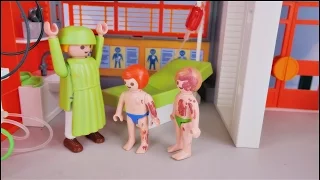 Wypadek na basenie i wizyta w szpitalu - Bajka po polsku Playmobil