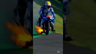 Tsuda’s GSX-RR’s gone into a fireball! 🔥 | 2022 #JapaneseGP