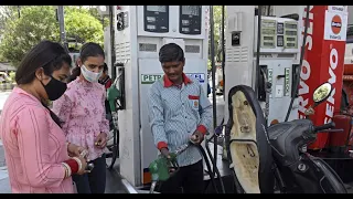 Fuel prices hiked for 7th time in 8 days; Petrol crosses Rs 100-mark in Delhi
