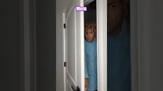 When you hear your mom come to your room…😂💀 #comedy IB:@ibekeigh #viral