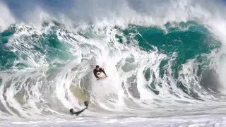 SHOREBREAK MADNESS PART 1 - BOTHA - JMV - SEABASS - CLARK LITTLE