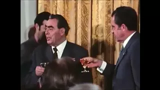 Soviet humour: Brezhnev checks for poison in champagne (1973)