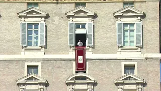 Angelus with Pope Francis, from St. Peter's Square 6 February 2022 HD