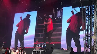 Guns N' Roses - Slash Guitar Solo/Johnny B. Goode/Godfather (Download Festival 2018 9th June 2018)