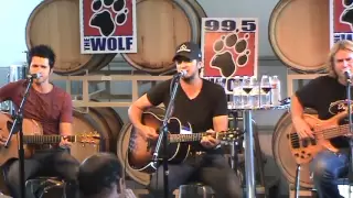 Luke Bryan - That's My Kinda Night (live)