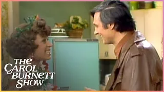 Alan Alda Spends Christmas with the Family! | The Carol Burnett Show Clip