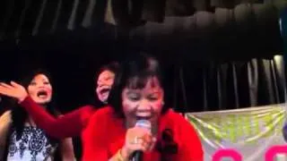 Bouphavongs sing