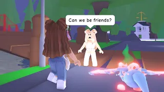 She Only Wanted to be Friends with Rich Players in Adopt me (Roblox Adopt me)