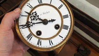 Старинные настенные часы Густав Бекер