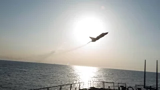 Compilation of Russian jets passing near the USS Donald Cook