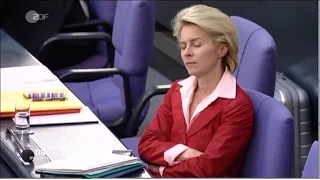 Ursula von der Leyen: Plagiats-Vorwürfe wohl eindeutig!