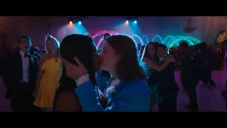 The Prom / Kiss Scene — Emma and Alyssa (Jo Ellen Pellman and Ariana DeBose)