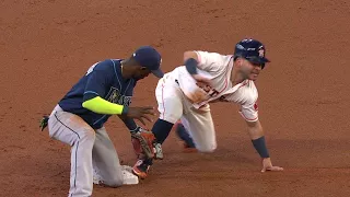 TB@HOU: Altuve swipes second base in the 1st inning