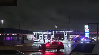 1 dead, 4 injured after shootout breaks out at SE Houston club after argument