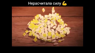 Йор не рассчитала свою силу💪😅/аниме/семья шпиона