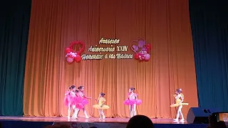 Homenaje para Mamá Gala de Aniversario Arabesco 8