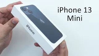 iPhone 13 Mini Midnight Unboxing and First Impressions and Size Comparison With Samsung Galaxy S21