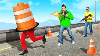 GTA 5 + PROP HUNT = DANGEROUS! (Hide & Seek)