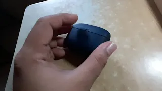 video on how to open Jabra 65t active elite case