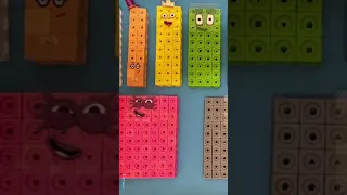 Making Numberblocks 10 times table from MathLink Cubes 넘버블럭스 만들기  マスリンク ナンバーブロックス 數字方塊積木10的乘法#shorts