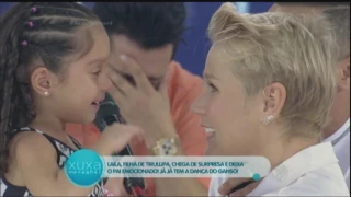 Tirullipa canta ao lado da filha sucesso A Dança do Ganso