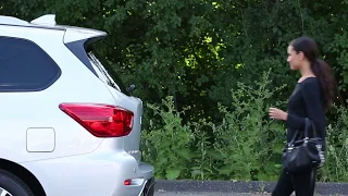 2019 Nissan Pathfinder - Motion-Activated Liftgate (if so equipped)