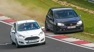 AGGRESSIVE DRIVERS on the NÜRBURGRING! Dangerous Moments, Collisions & Unsafe Driving Nordschleife