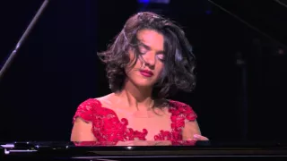 Khatia Buniatishvili - Liebestraum No. 3 (Liszt) (iTunes Festival 2014)