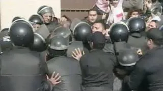 Egypt Revolts, Riots, Government Cracks Down 1/26/2011