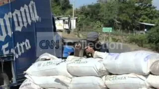 MEXICO:LOCAL VIGILANTES CLASH WITH DRUG CARTEL