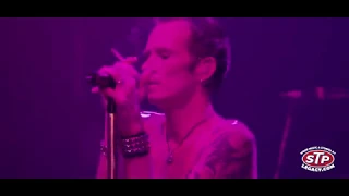 USED TO LOVE HER -SCOTT VOCALS- (2010 LIVE IN HOUSTON) VELVET REVOLVER BEST HITS