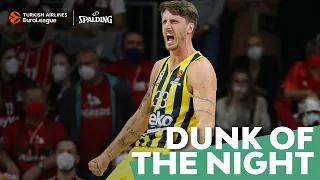 Spalding Dunk of the Night: What a ball move for Fenerbahce!