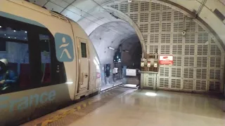 RER-E Nat Z50000 IDFM en gare de Magenta-Gare-Du-Nord