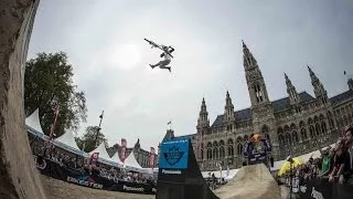 Going HUGE at freestyle MTB contest - Vienna Air King 2014