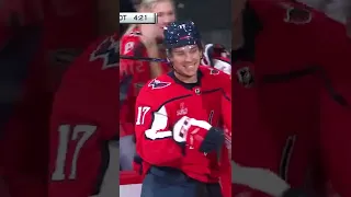 Dylan Strome wins it in OT for Capitals