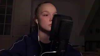 Lovely Billie Eilish - Helena The Voice Kids (Cover)