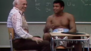 Candid Camera Classic: Allen Catches Ali