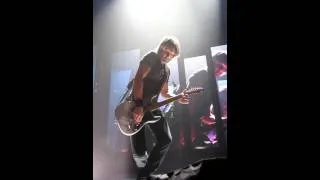 KEITH URBAN LIVE IN MELBOURNE 2/2/13 WHO WOULDN'T WANNA BE ME
